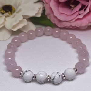 Rózsakvarc-howlit karkötő