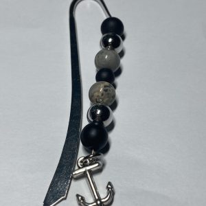 Fekete-szürke könyvjelző