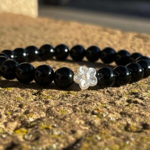 Ónix karkötő virág gyönggyel