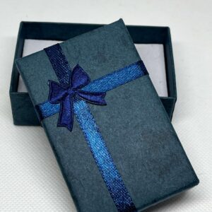 Sötétkék díszdoboz